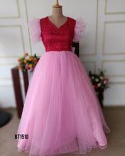 Load image into Gallery viewer, BT1510 Mommy &amp; Me Twinning Dreams in Pink 💕👗
