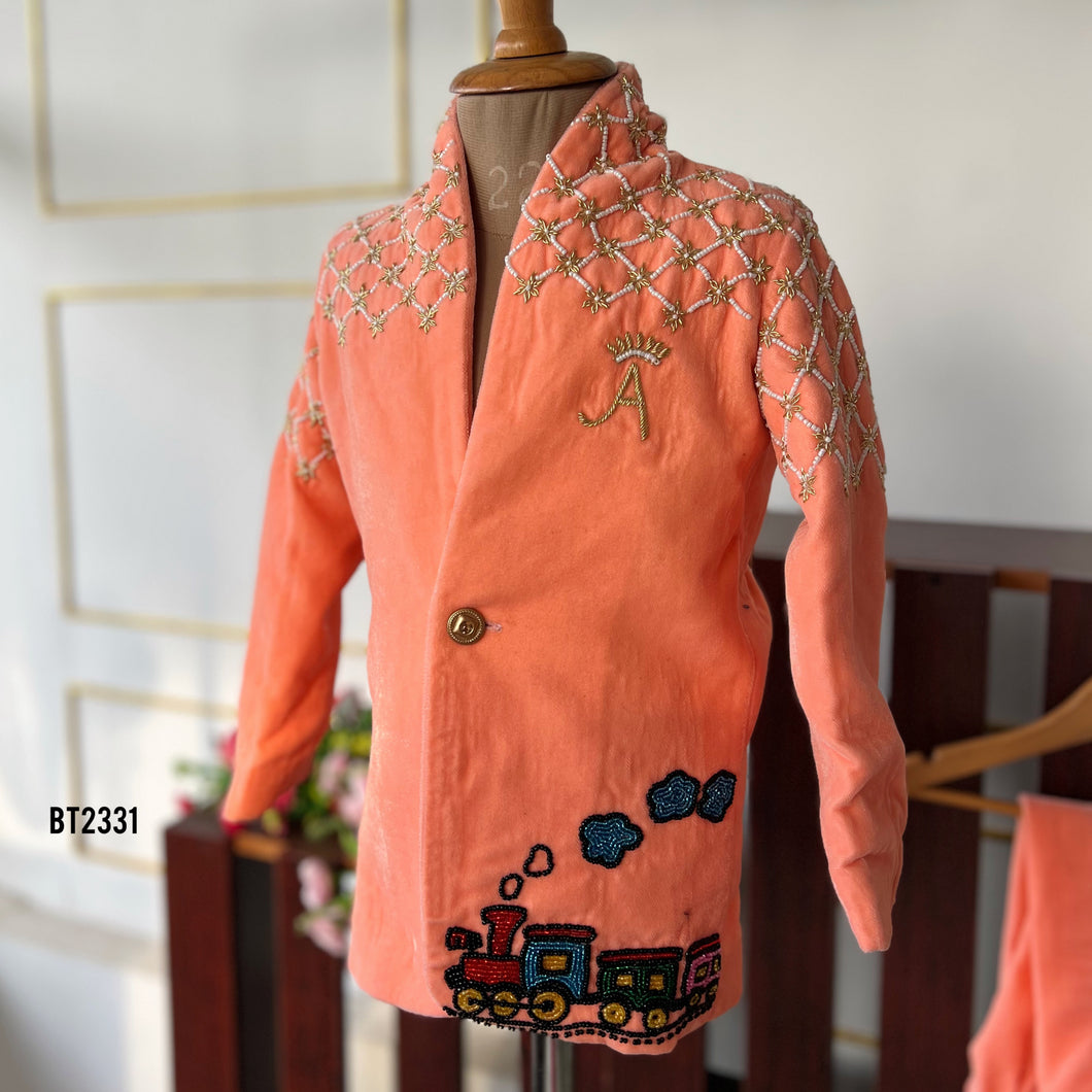 BT2331 🚂 Little Explorer’s Theme Royal Suit – A Magical Journey Awaits! 🎩✨