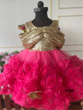 Load image into Gallery viewer, BT1509 Sequins Flower Designer Party Wear
