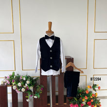 Load image into Gallery viewer, BT2284 🎩 Royal Charm Velvet Tuxedo for Little Gentlemen! 🎩
