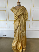 Load image into Gallery viewer, BT1812 Customisable Crushed Tissue Saree For Mom
