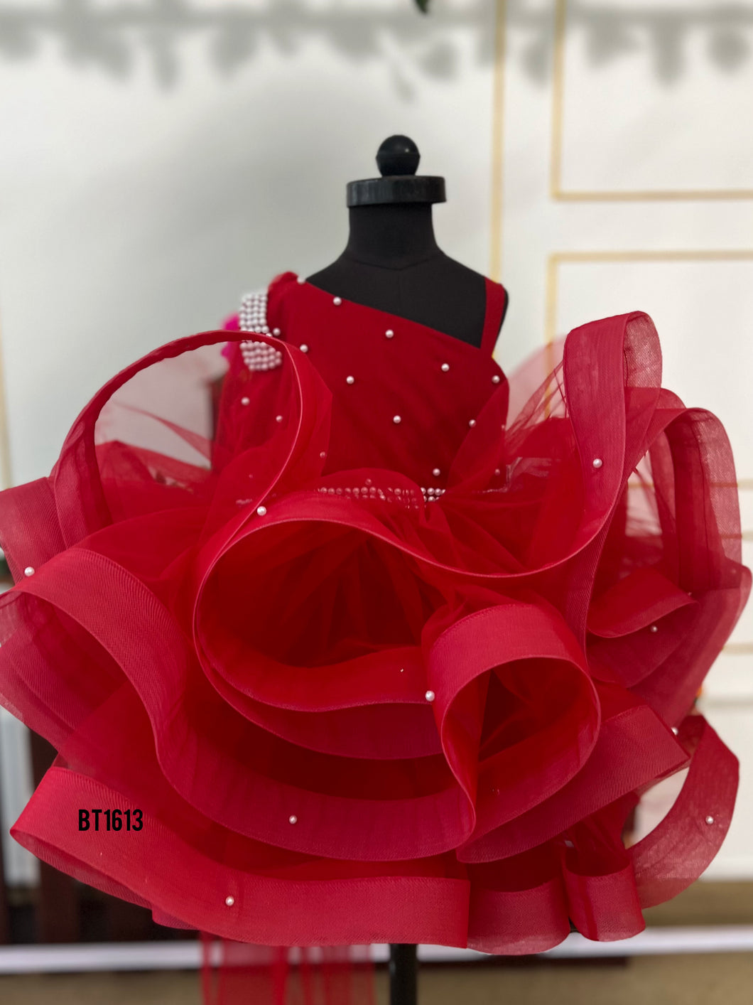 BT1613 Scarlet Swirl: A Red Rhapsody for Little Celebrants