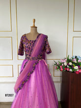 Load image into Gallery viewer, BT2037 💐 Royal Floral Dream Gown for Special Celebrations 💐
