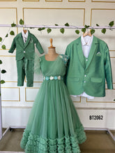 Load image into Gallery viewer, BT2062 Elegant Family Celebration Combo – Match in Style! 🌿👨‍👩‍👧‍👦
