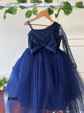 Load image into Gallery viewer, BT1609 Midnight Blue Elegance Gown

