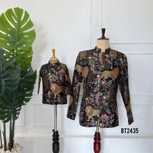 Load image into Gallery viewer, BT2435 Designer Dad and Son Combo Jacket Set with Royal Lion Jungle Theme
