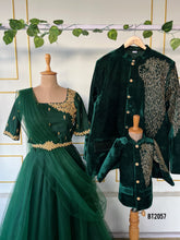 Load image into Gallery viewer, BT2057 💚 Royal Green Family Combo for Unforgettable Celebrations 💚
