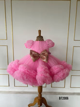 Load image into Gallery viewer, BT2006 🎀Pink Princess Puff Dress – Perfect for Her Magical Moments!👑💖
