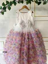 Load image into Gallery viewer, BT1639 Flower Theme Pearl  Bow Party Wear For Baby Girls
