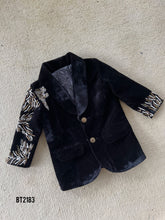 Load image into Gallery viewer, BT2183 Royal Velvet Black Boys Party Wear Suit for Little Gentlemen 🖤✨
