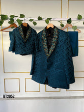 Load image into Gallery viewer, BT2053 🌟 Peacock-Inspired Family Combo for Magical Celebrations 🌟
