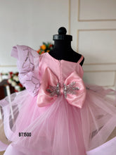 Load image into Gallery viewer, BT1500 Girls Handwork Designer Single Shoulder Frock
