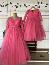 Load image into Gallery viewer, BT2145 Graceful Pink Evening Gown for Moms 🌸✨
