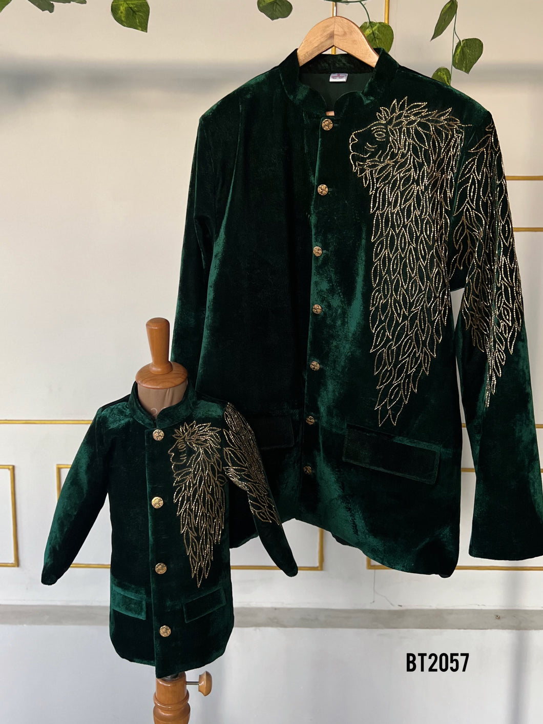 BT2057 🦁 Father-Son Royal Lion Velvet Jacket Combo 🦁