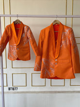 Load image into Gallery viewer, BT1877 Vibrant Orange Dad &amp; Baby Suit Set 🌟🧡
