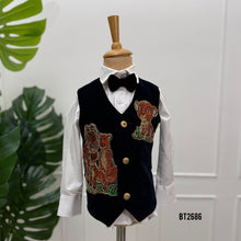 Load image into Gallery viewer, BT2686 Lion Prince Designer Party Wear Suit for Baby Boys

