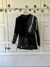 Load image into Gallery viewer, BT1889 Black Velvet Embroidered Jacket for Dad – Sparkle in Sophistication ✨🖤
