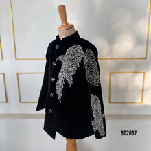 Load image into Gallery viewer, BT2067 🖤 Little Royal in Eagle Velvet Charm Party Wear For Boys 🖤
