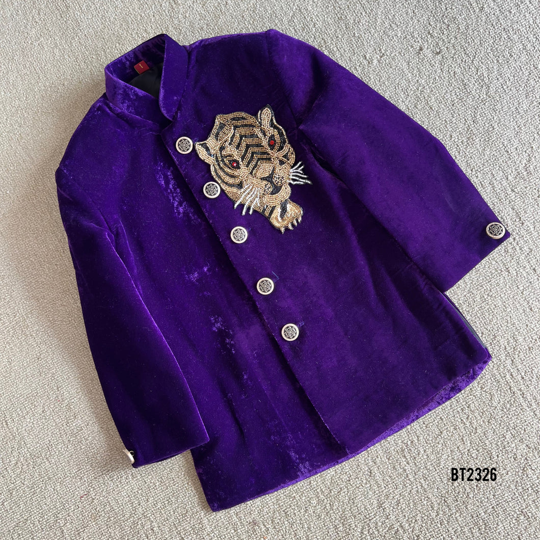 BT2326 🐯 Majestic Tiger Sherwani – Rule the Celebration in Style! 👑✨