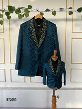 Load image into Gallery viewer, BT2053 Elegant Emerald Dad &amp; Junior Suit Set ✨🌿
