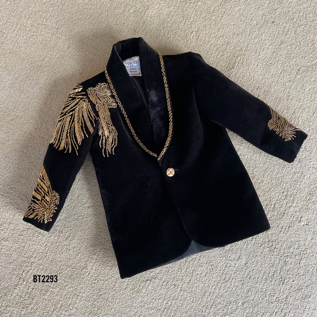 BT2293 🖤 Black Royalty Embroidered Suit – A Regal Look for Your Little King! 👑✨