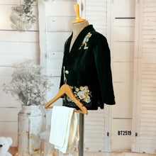 Load image into Gallery viewer, BT2519 Forest Green Animal Embroidered Baby Boy Blazer for Birthday &amp; Party Wear
