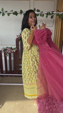 Load and play video in Gallery viewer, BT1514 Girls Flower Theme Long Birthday Party wear Gown Frock
