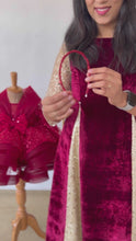 Load and play video in Gallery viewer, BT1874 Regal Red Sparkle - Boys&#39; Festive Party Ensemble
