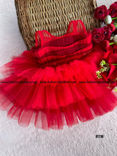 Load image into Gallery viewer, BT730 Scarlet Swoon Dress – Embrace the Splendor
