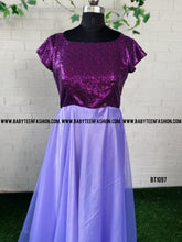 Load image into Gallery viewer, BT1097 Mom Gown
