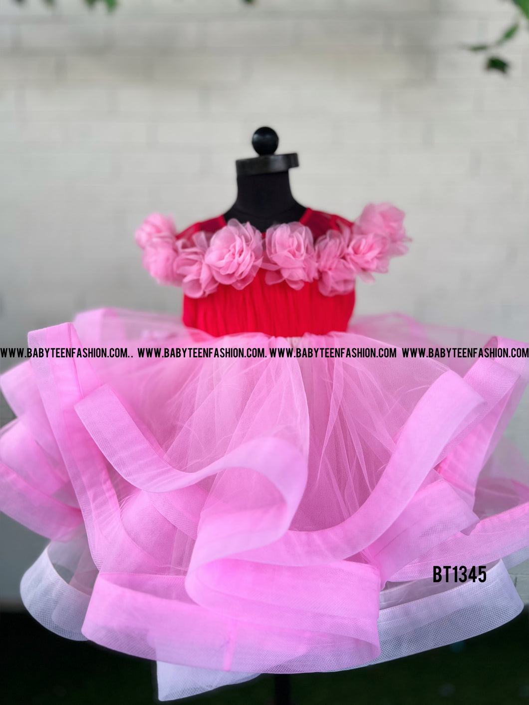 BT1345 Crinoline Lace Bouncy Party wear Frock