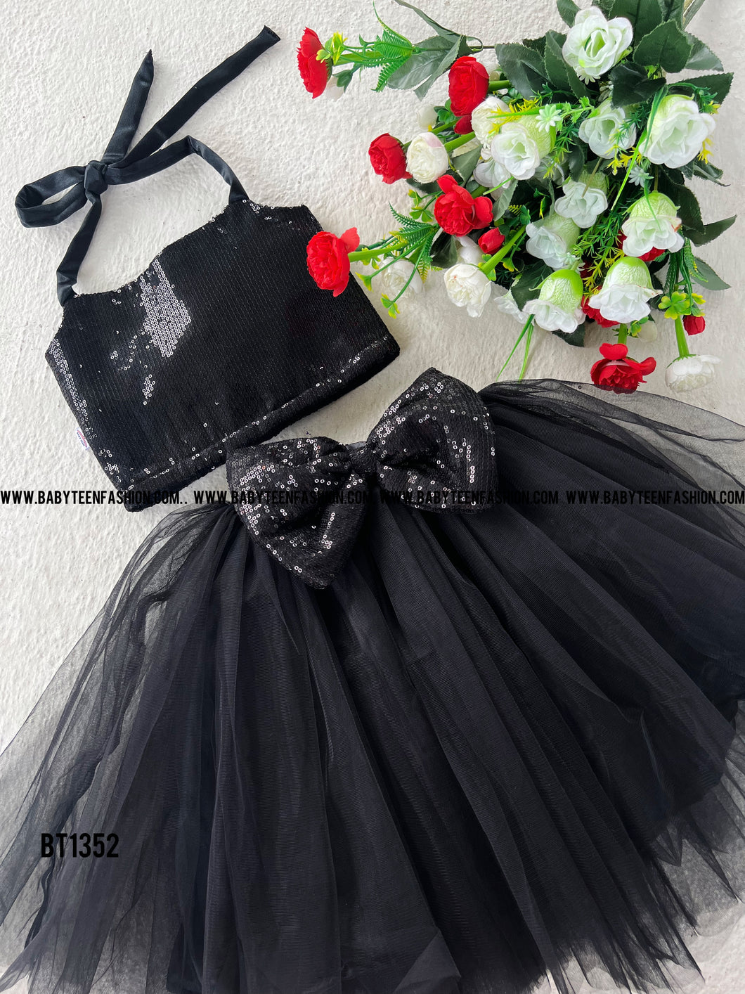 BT1352 Sequins Yoke Black Crop Top and Skirt