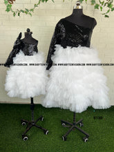 Load image into Gallery viewer, BT1360 Black and White Mom Adult Gown

