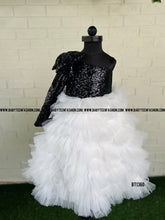 Load image into Gallery viewer, BT1360 Black and White Mom Adult Gown
