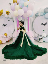 Load image into Gallery viewer, BT568 Longtail Gown
