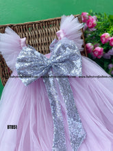 Load image into Gallery viewer, BT851 Semi Partywear Pink Frock with Elegant Sequence Bows Highlghts For Cake Smash and Photoshoot
