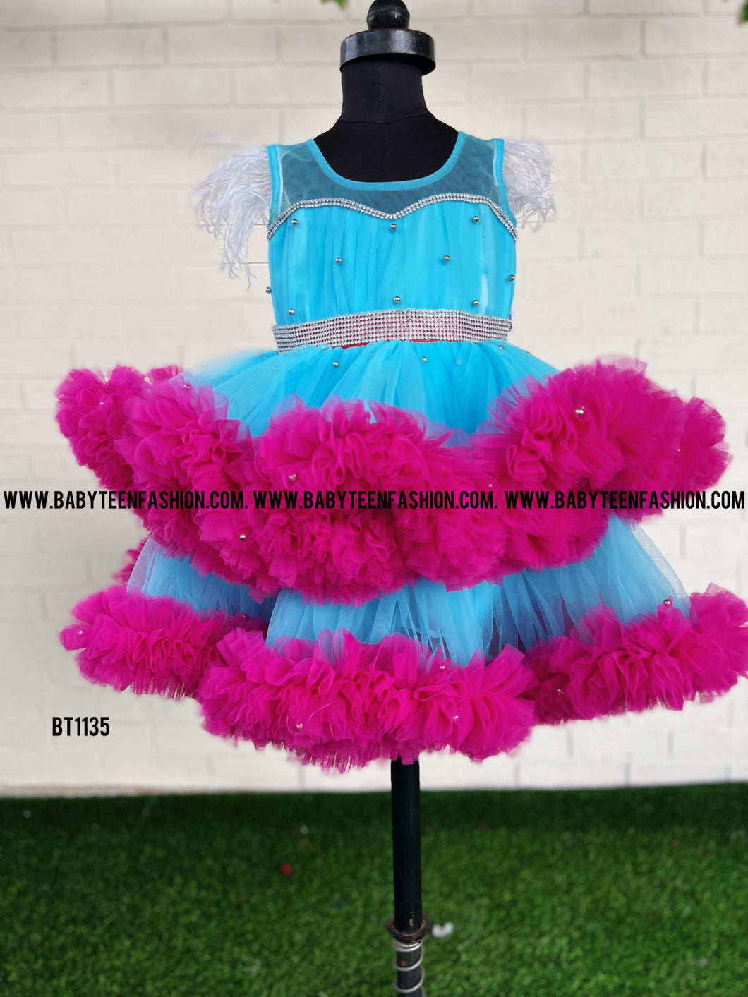 BT1135 Turquoise Twirl & Fuchsia Flair Dress Celebrate in Colorful Splendor