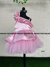 Load image into Gallery viewer, BT1137 Blossom Pink Party Dress Elegance Meets Playfulness
