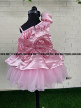 Load image into Gallery viewer, BT1137 Blossom Pink Party Dress Elegance Meets Playfulness
