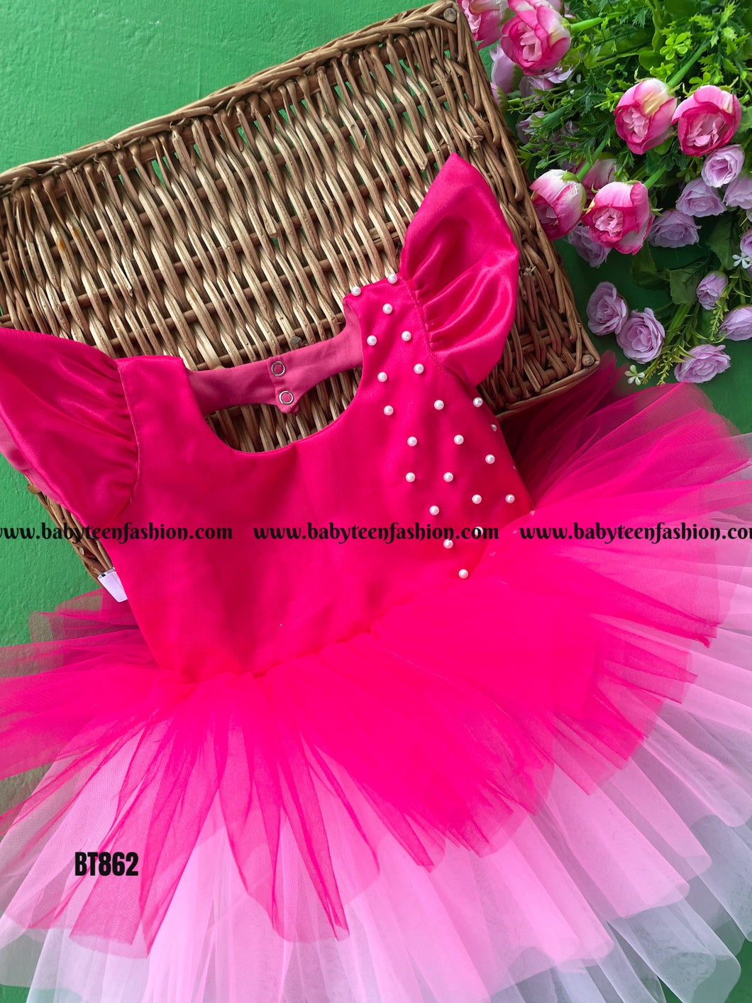 BT862 Chic Blossom Frock A Blend of Charm and Elegance