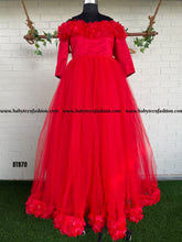 Load image into Gallery viewer, BT870 Mom Adult Gown with flowers
