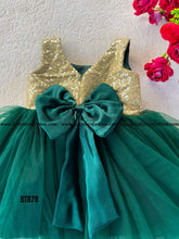 Load image into Gallery viewer, BT878 sequins top and skirt

