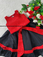 Load image into Gallery viewer, BT1160 Ethnic Traditional wear in Red Black Retro Colours
