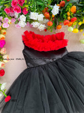 Load image into Gallery viewer, BT672 One side Shoulder Frock
