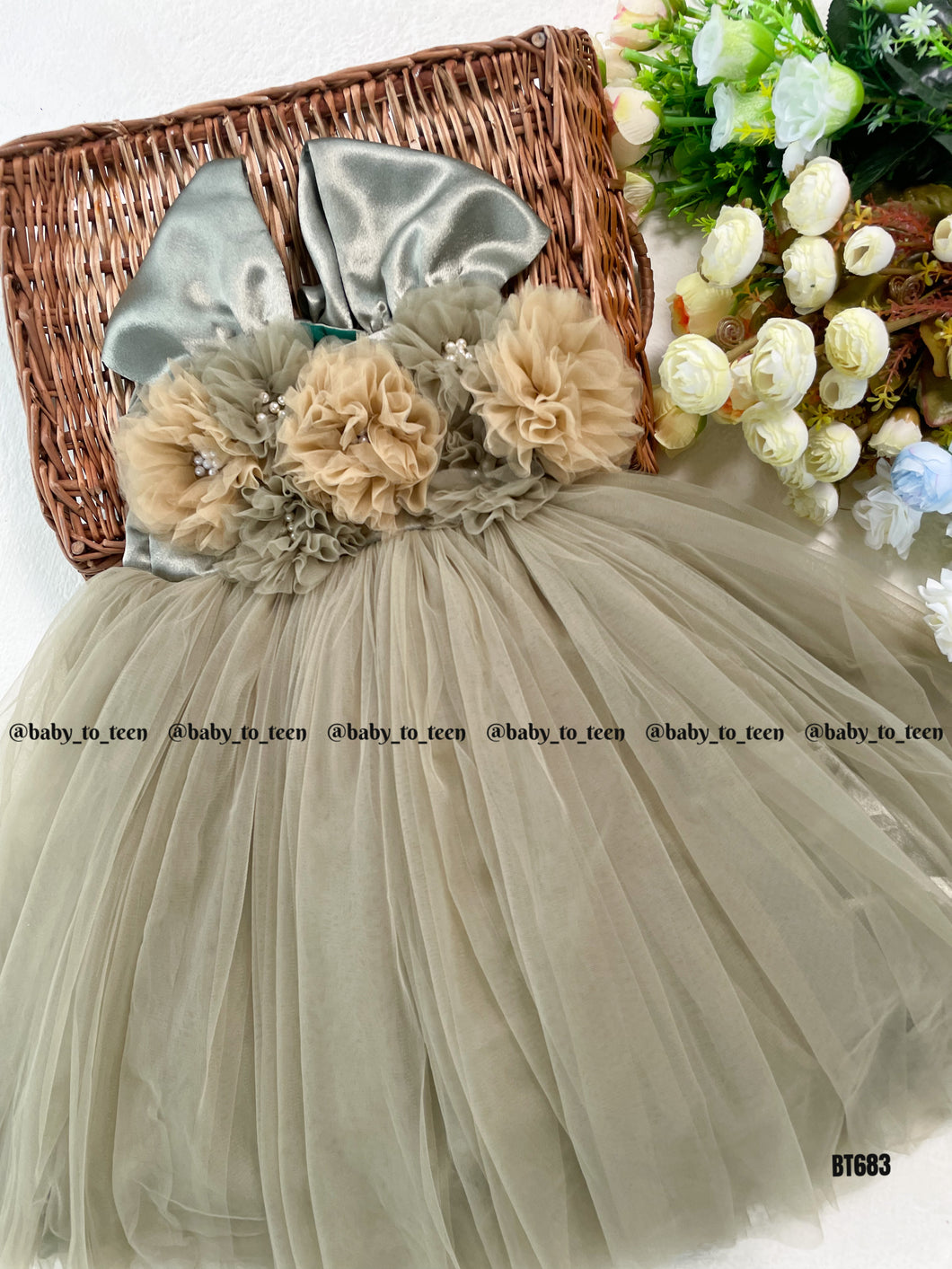 BT683 Flower Tie Frock