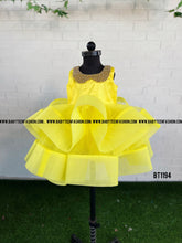 Load image into Gallery viewer, BT1194 Peter Pan Collar Bouncy Birthday Frock
