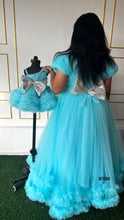 Load image into Gallery viewer, BT1394 Mom Baby Adult Gown
