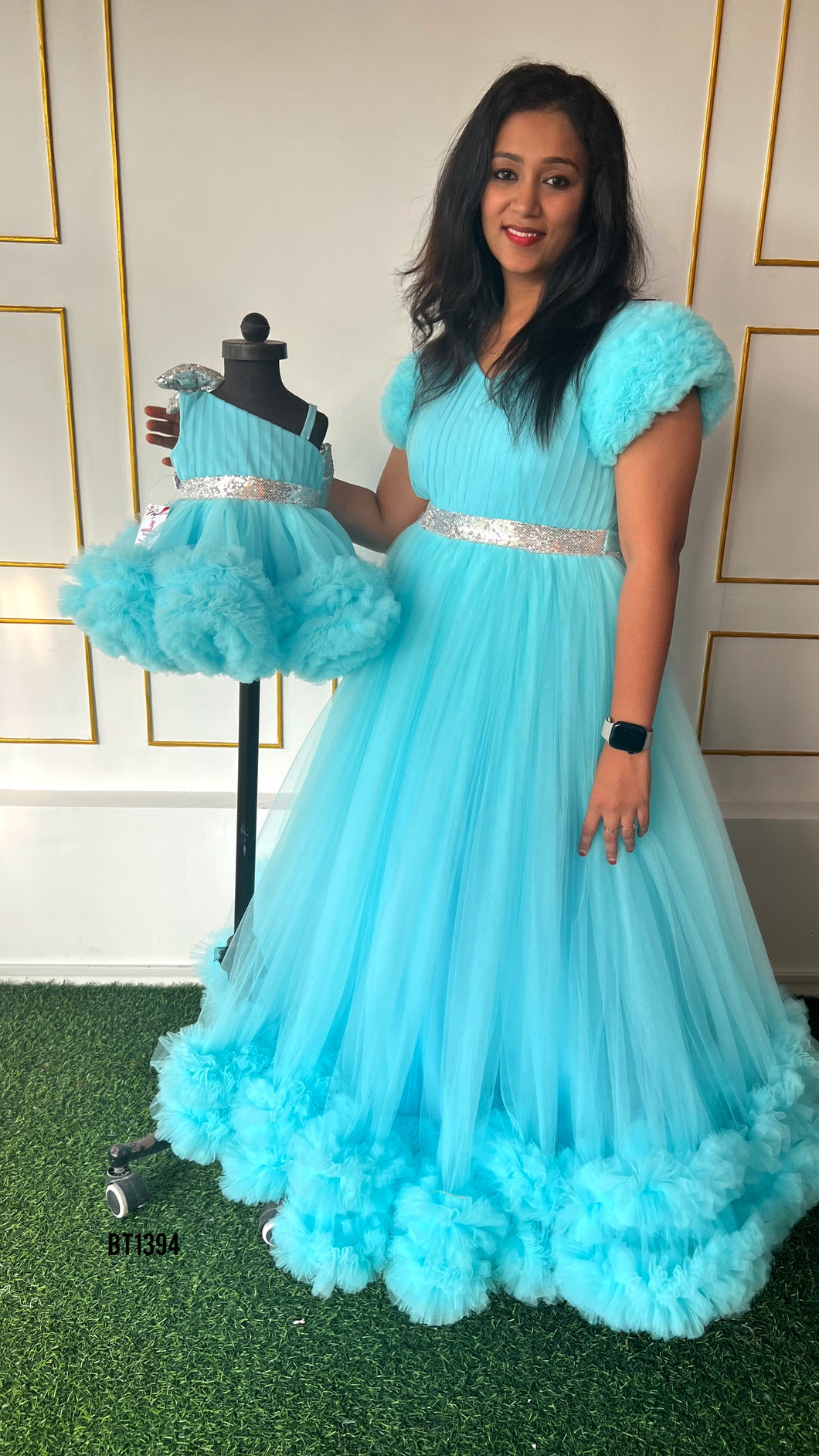 BT1394 Mom Baby Adult Gown