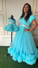 Load image into Gallery viewer, BT1394 Mom Baby Adult Gown
