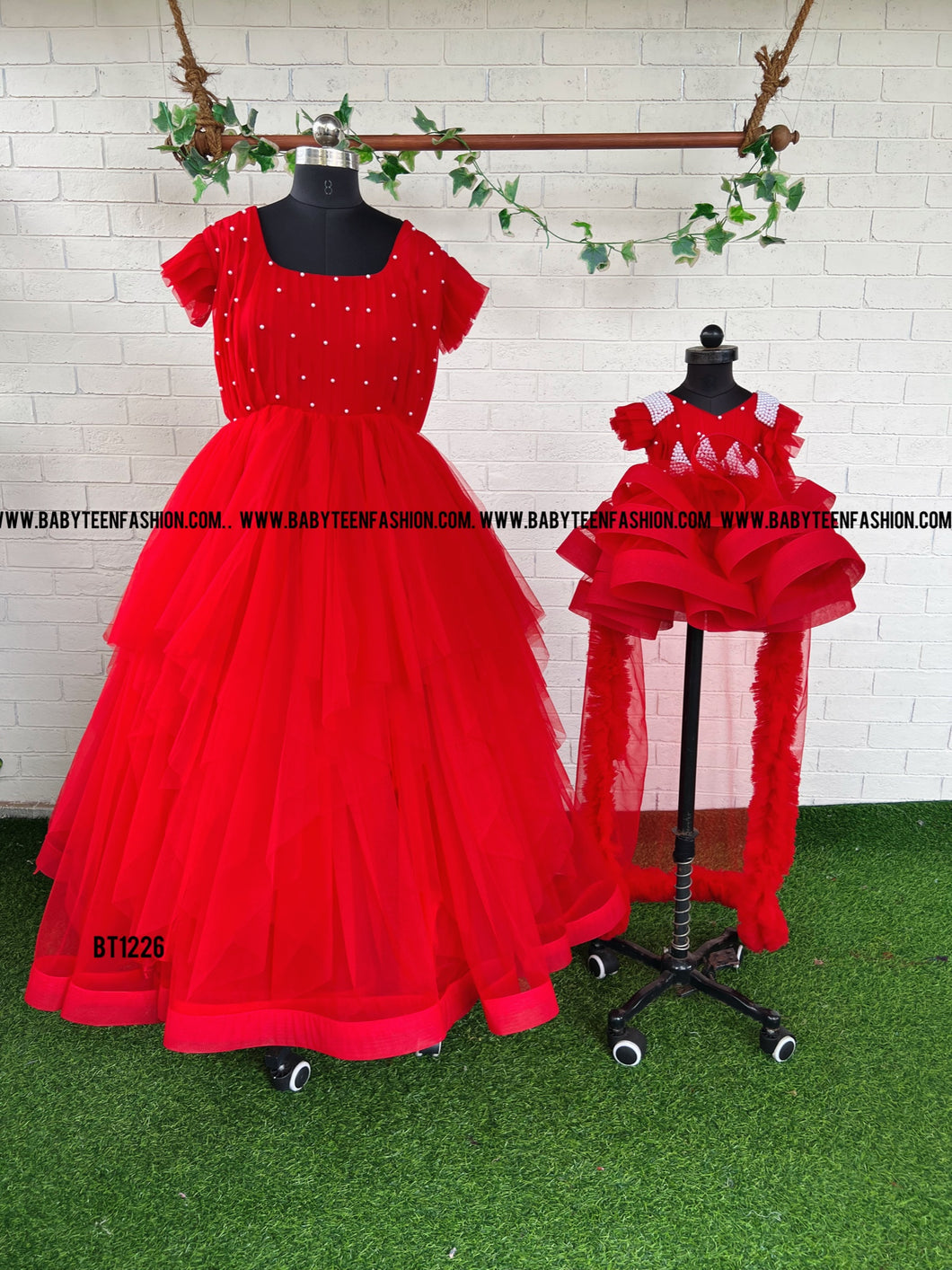BT1226M Adult Gown
